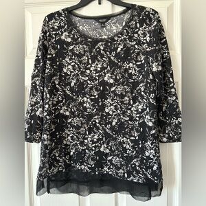 Simply Vera  Vera Wang top